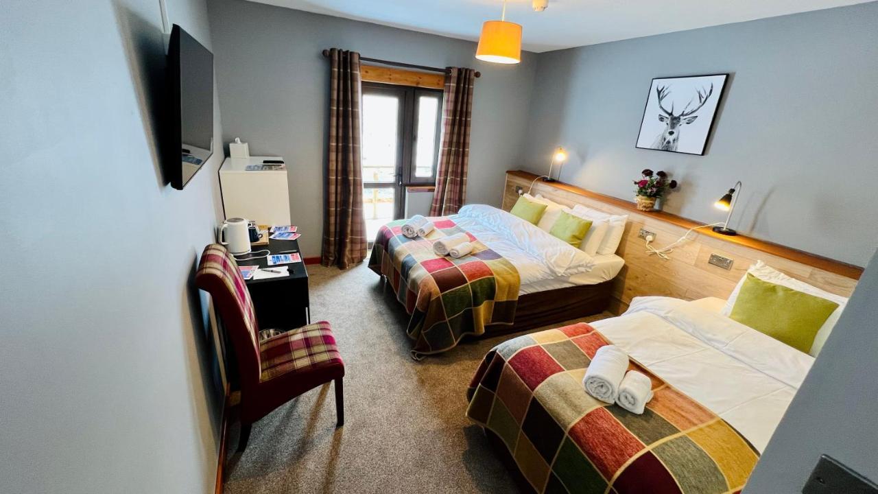 Aultguish Inn Garve Bagian luar foto