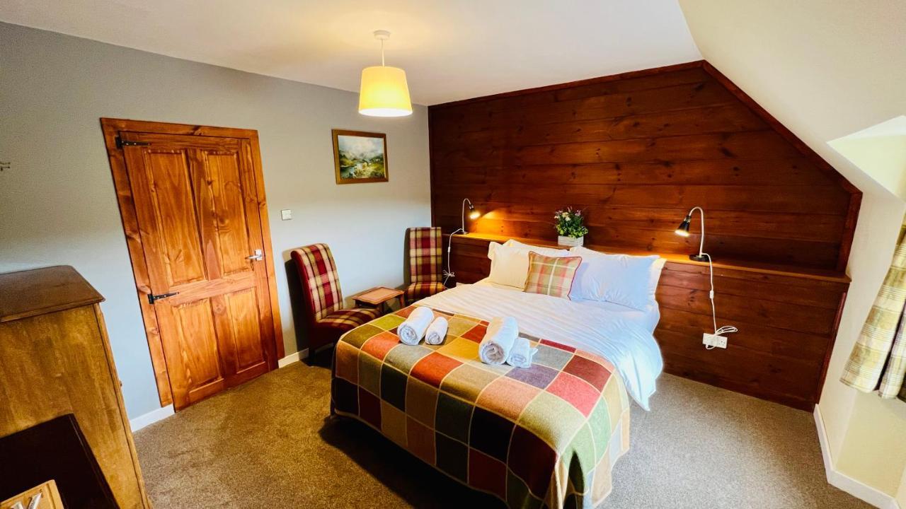 Aultguish Inn Garve Bagian luar foto