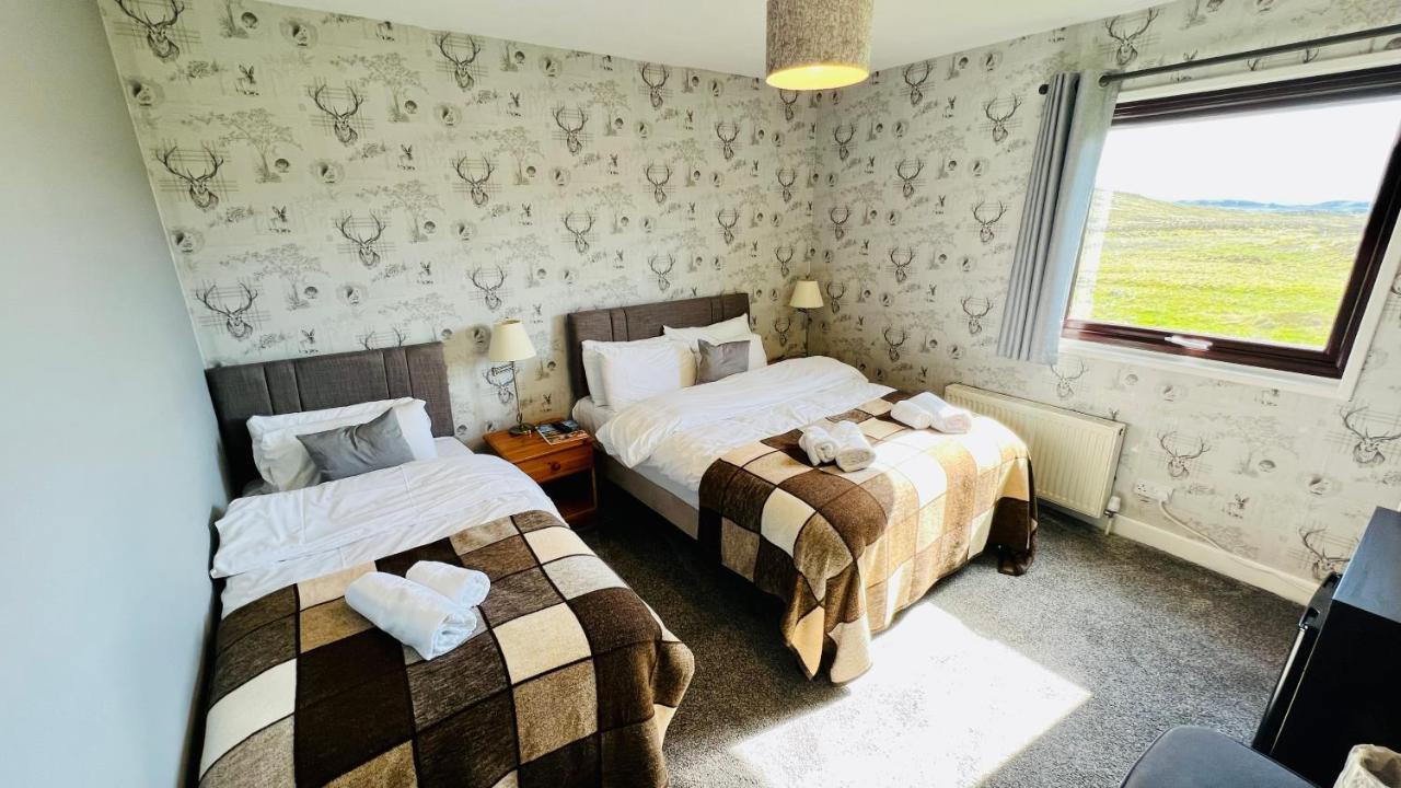Aultguish Inn Garve Bagian luar foto